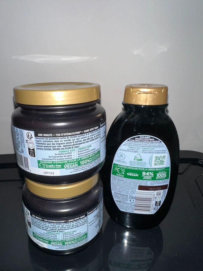 Lot 1 shampoing + 2 masque neuf garnier charbon magnétique - photo numéro 2