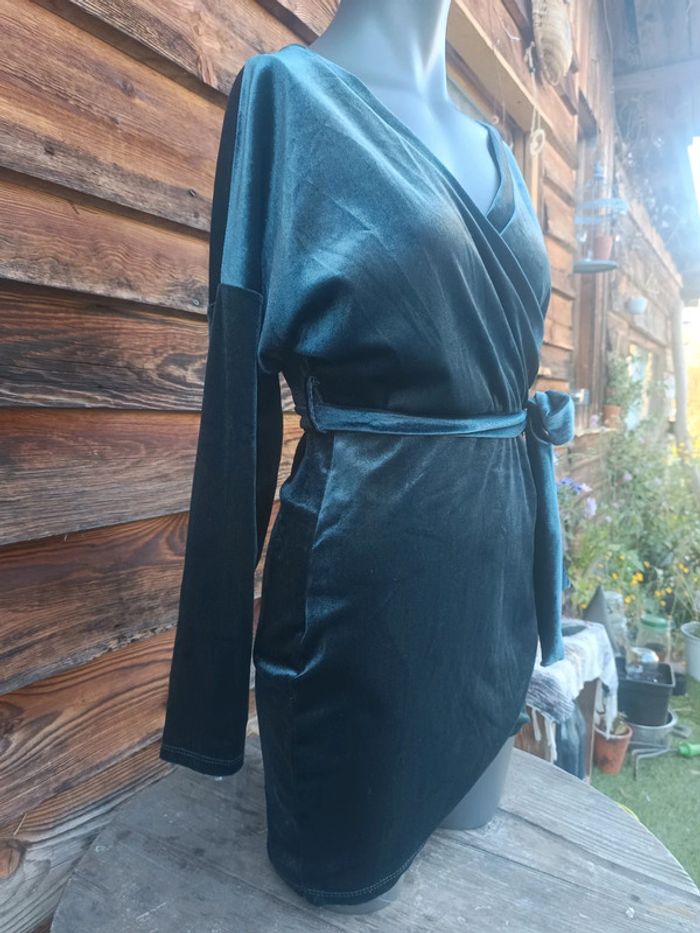 Robe midi touché velours - photo numéro 2