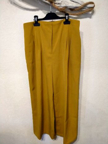 Pantalon large et droit
