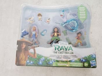 Figurines Raya et le dragon
