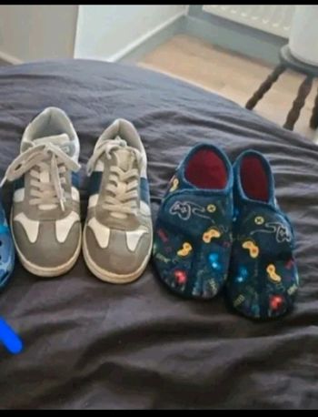 Lot chaussures garçon