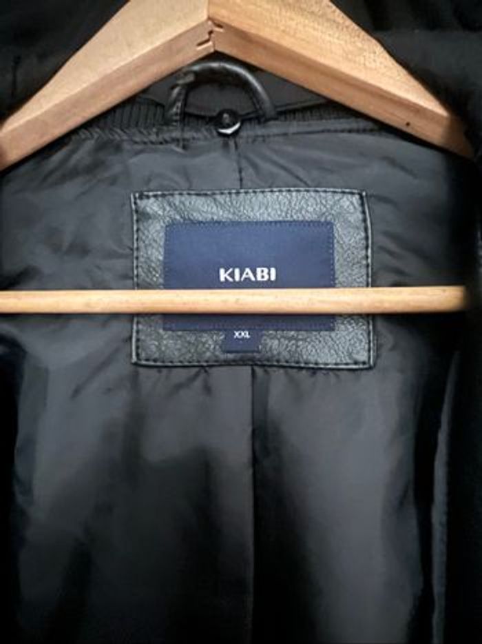 Blouson Kiabi neuf à capuche amovible taille XXL neuf  en similicuir - photo numéro 2
