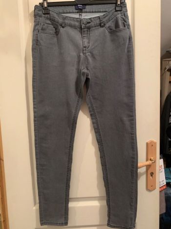 Jeans gris