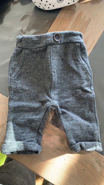 Pantalon habillé Kiabi 1 mois