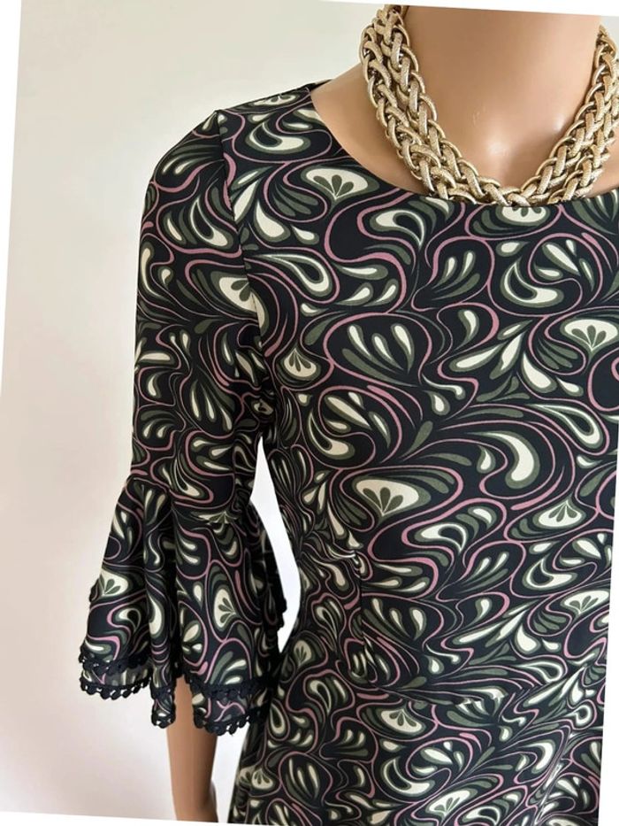 Robe imprimée multicolore Maggie Sweet taille S jamais portée - photo numéro 5