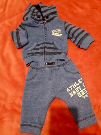 Ensemble survêtement bleu