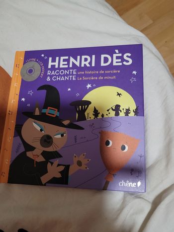 Henri Des raconte et chante une histoire de sorciere la sorciere de minuit