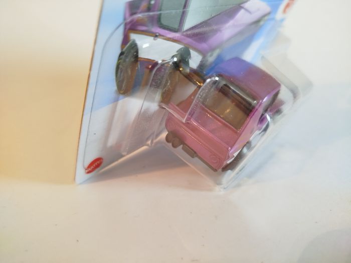 Hot Wheels Nissan Skyline 2000GT-R LBWK Tooned 2025 - photo numéro 5