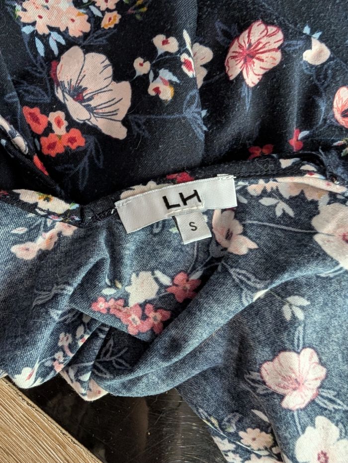 Haut a fleur - photo numéro 3