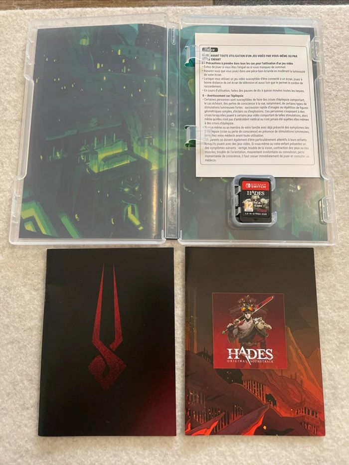 Hades Jeu Nintendo Switch FR Comme Neuf - photo numéro 2