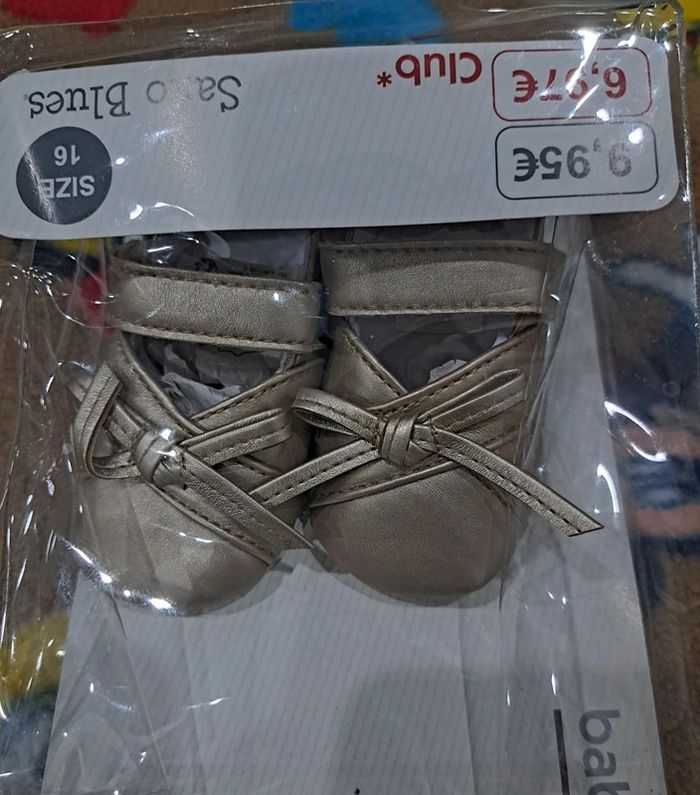 Chaussures bébé pointure 16 - photo numéro 2