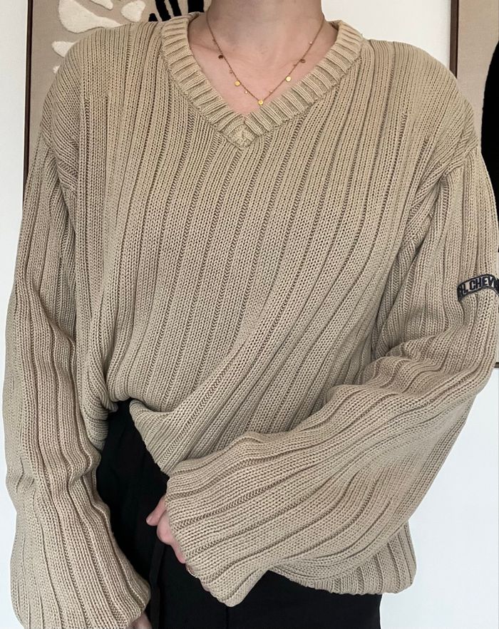 Pull côtelé à col en V chevignon