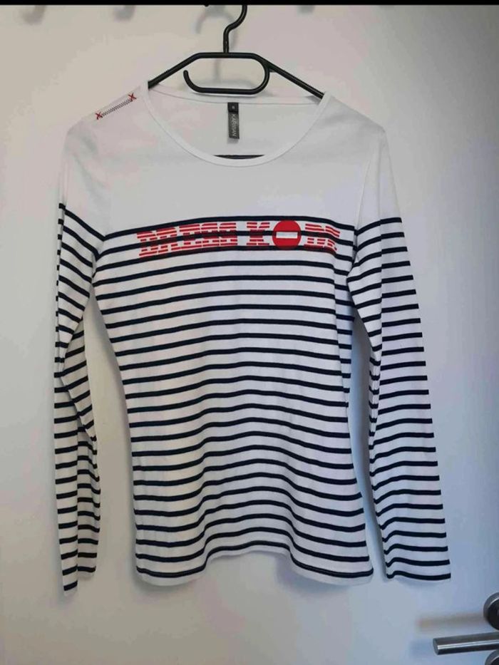 Tshirt  rayé  taille  36