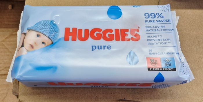 Lot de 10 paquets de 56 lingettes bébé Huggies Pure