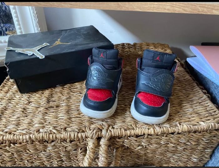 Baskets Jordan Bébé