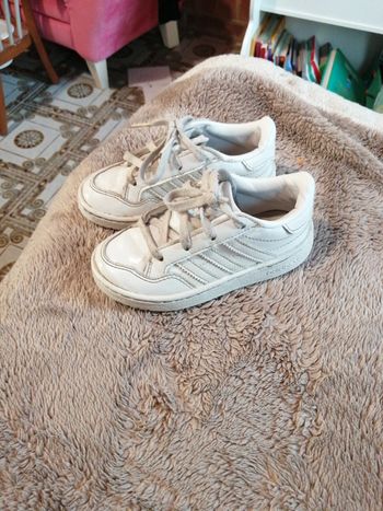 Baskets Adidas blanche