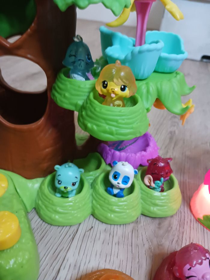 Hatchimals, arbre et socle lumineux - photo numéro 4