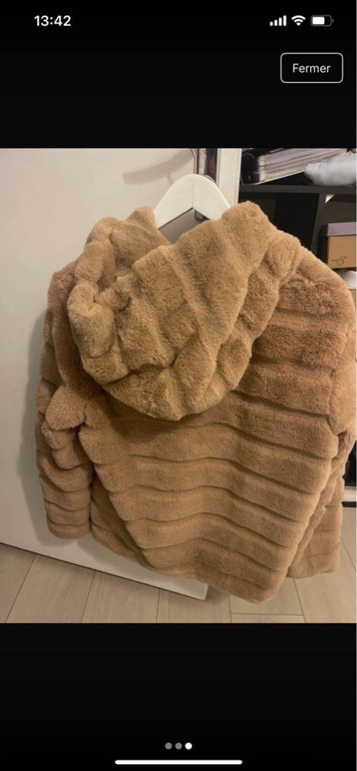 Manteau fausse fourrure - photo numéro 3
