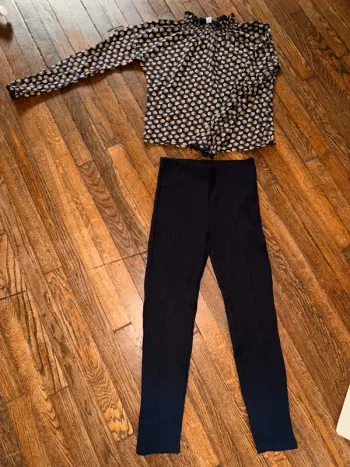 Blouse okaidi et legging Zara 12 ans