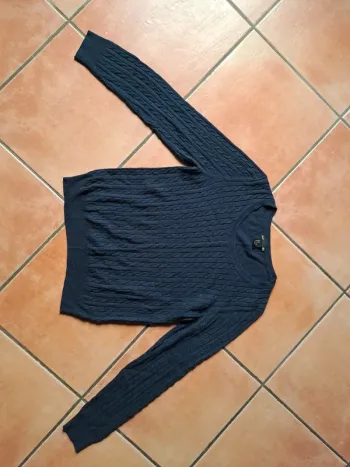 Pull bleu