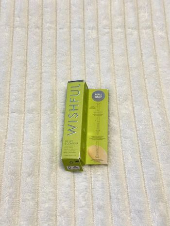 Recharge de sérum yeux Wishful Huda beauty