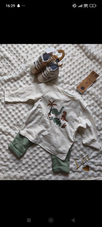 Ensemble Dino Kiabi - 6 mois