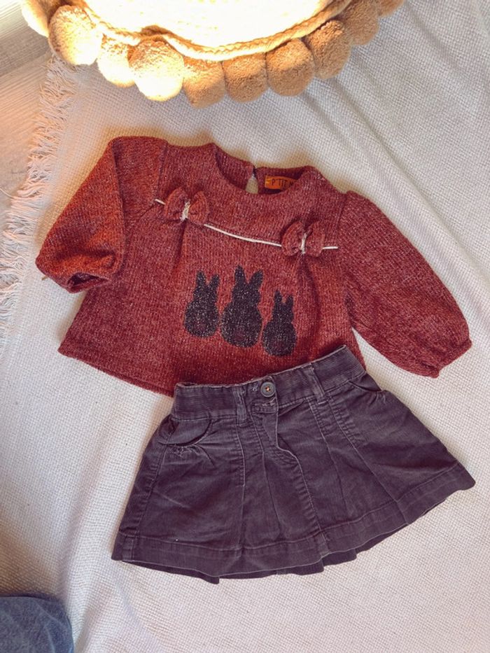 Ensemble pull et jupe plissée en velours côtelé