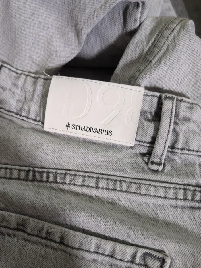 Jean Stradivarius – Taille 34 – Gris tendance - photo numéro 6