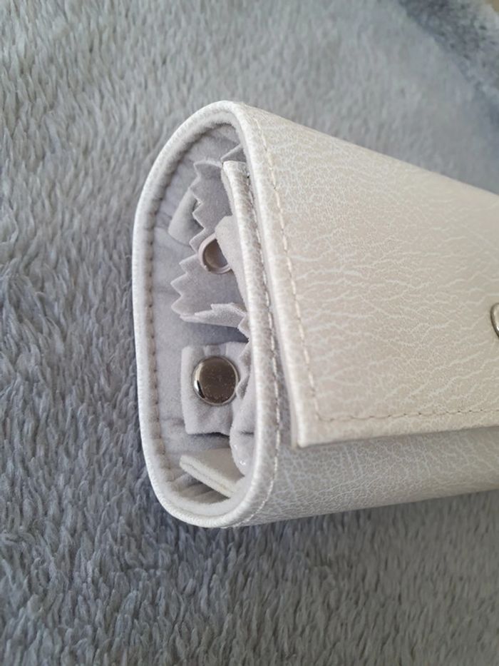 Pochette bijoux de voyage - photo numéro 2