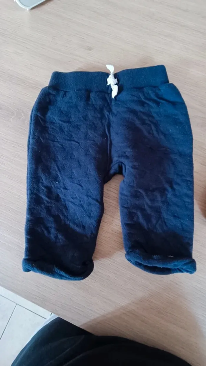 Pantalons