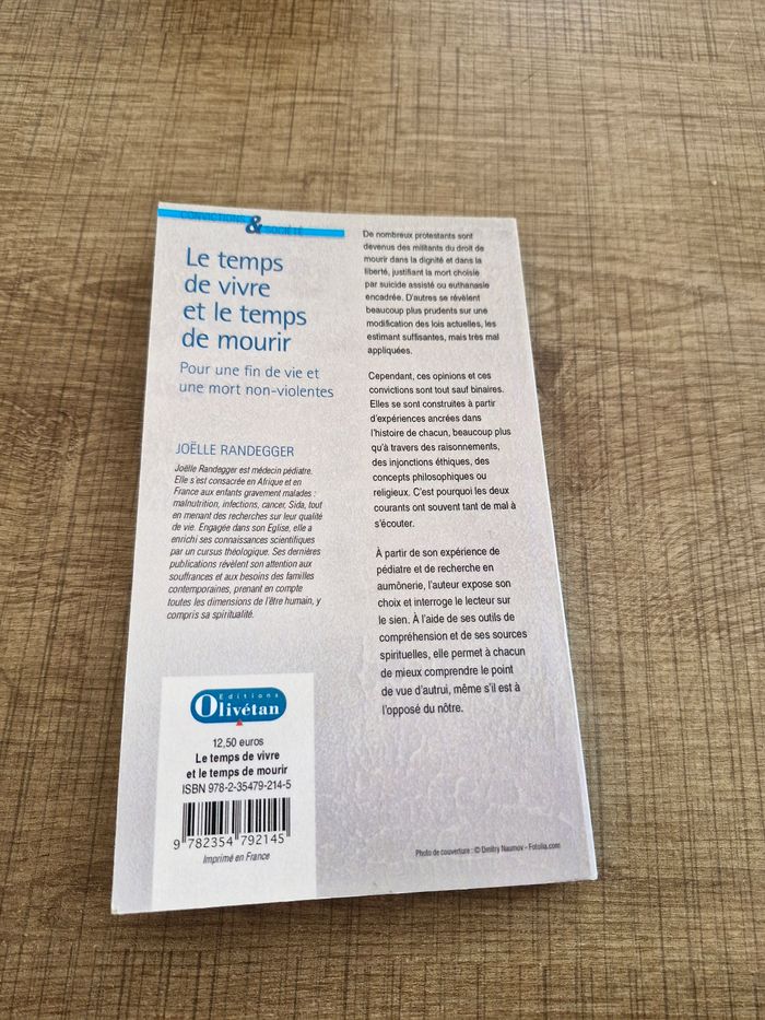 Livre - photo numéro 2