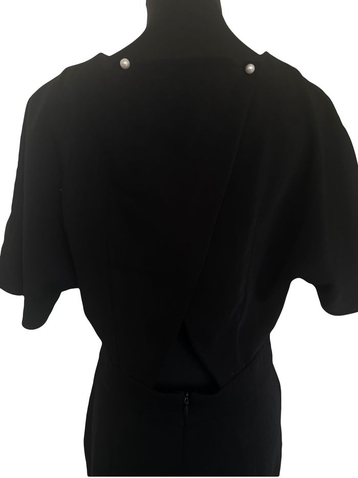 🌸 Robe noire cintrée. Avec poches. Dos nues.Taille 38. Neuve - photo numéro 5