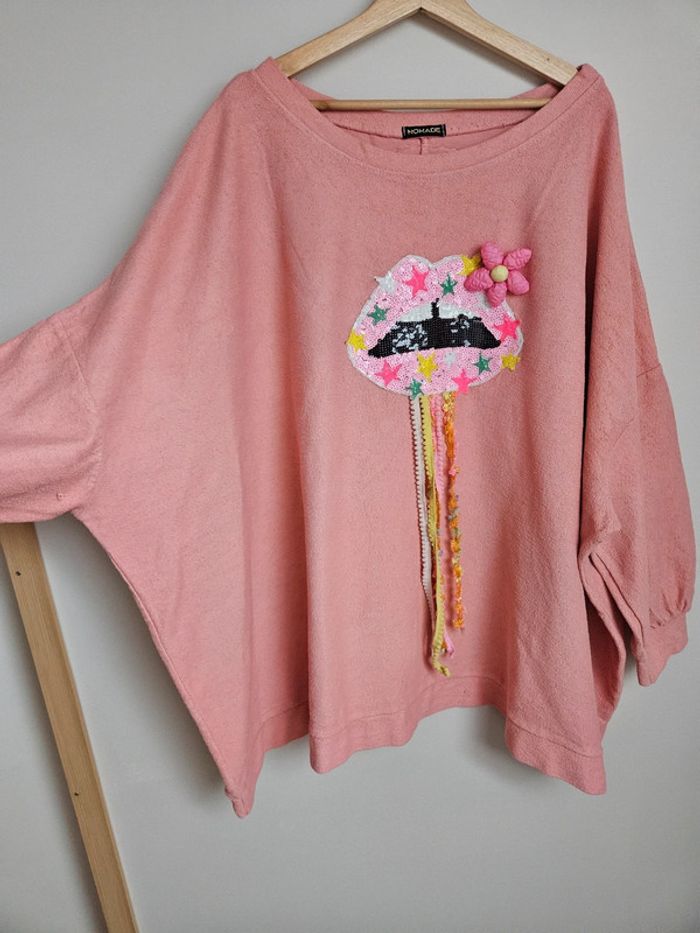 Sweat oversize bouche sequins T.54 - photo numéro 2