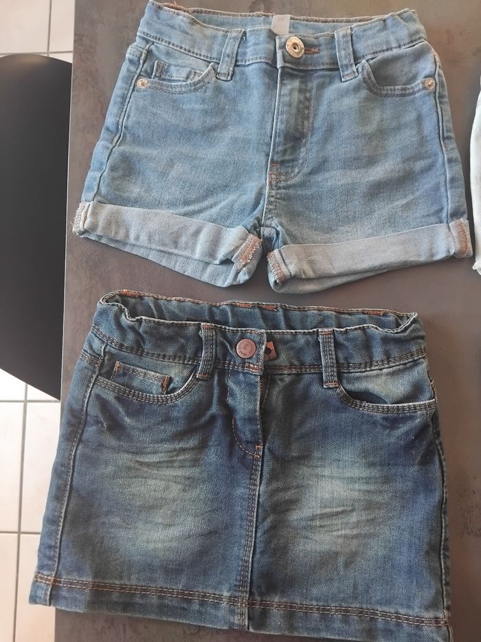 Lot short fille 3 ans - photo numéro 2