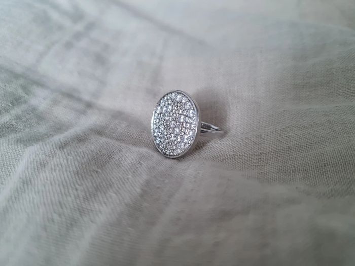 Bague cercle argent rhodié et oxydes de zirconium taille 60 - photo numéro 4