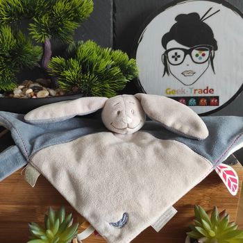 Doudou Noukies Lapin Wapi Plume Blanc Beige Bleu Noukie's #geektradedoudou