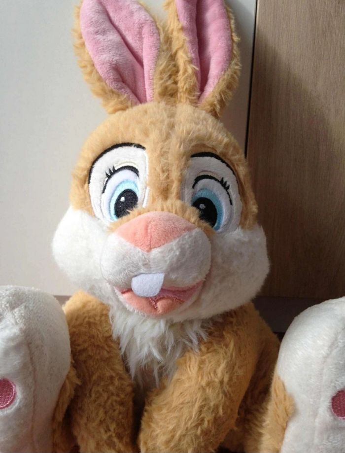 Peluche doudou Miss Bunny Disney Primark - photo numéro 2