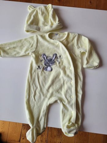 Pyjama et bonnet 3 mois