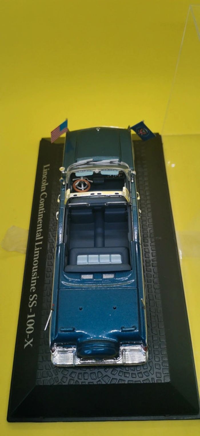 Lincoln Continental Limousine SS-100-X - photo numéro 10