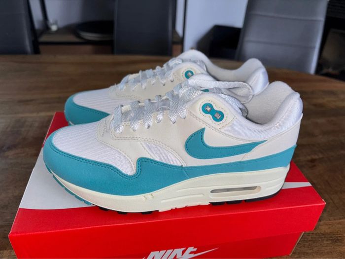 Air Max 1 P.36,5 Neuves unisex - photo numéro 2