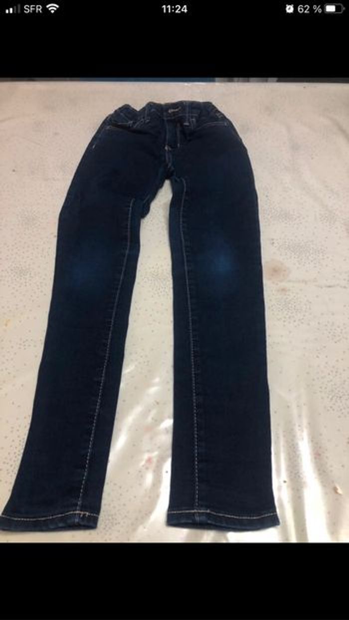 Lot jeans et veste levi’s 8 ans fille - photo numéro 5