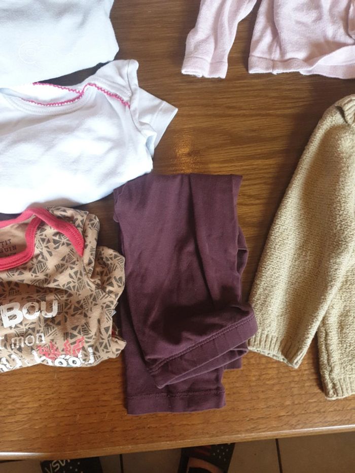 Lot vêtements fille 9/12 mois - photo numéro 6