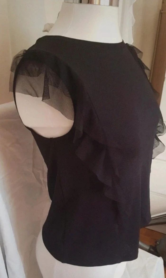 Superbe top sans manches - photo numéro 4