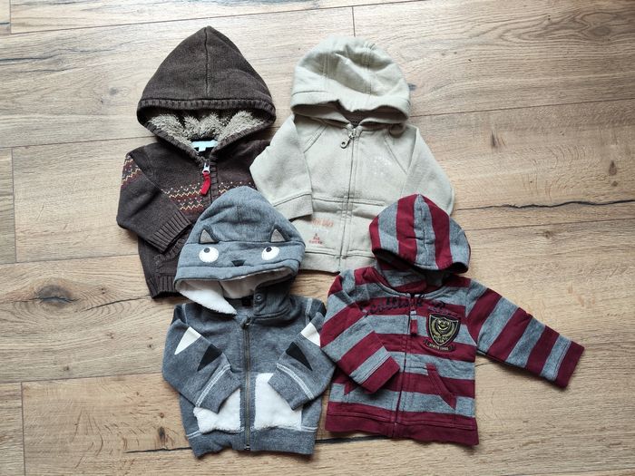 Lot de 4 gilets zippés 3 mois