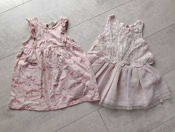 Lot de 2 robes 9 mois