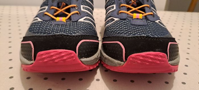 Baskets de trail CMP neuves en 39 - photo numéro 2