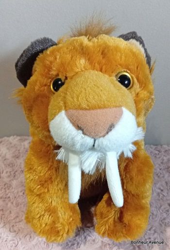 Joli peluche de marque Wild Republic