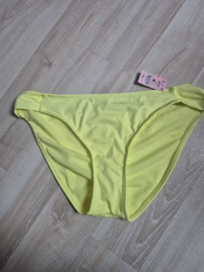 Maillot de bain - photo numéro 3