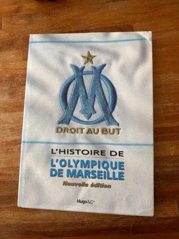 Livre l’histoire de l’olympique de Marseille, droit au but nouvelle édition