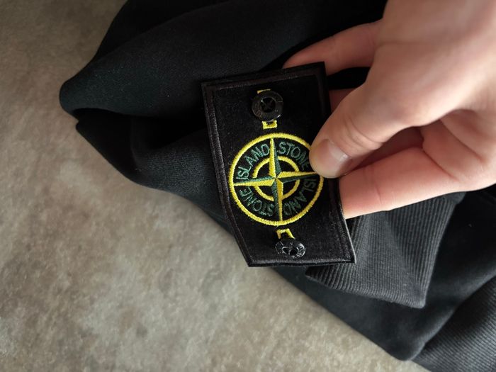 Pull Stone Island Noir - photo numéro 4